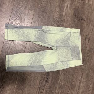 Lululemon speed up crop mesh 17”